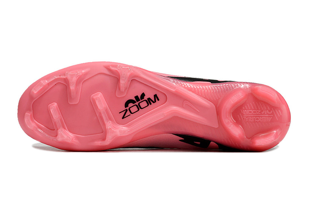 Chuteira Campo Nike Air Zoom Mercurial Vapor 15 Elite FG Rosa e Preto "Mad Brilliance Pack" Cano Alto