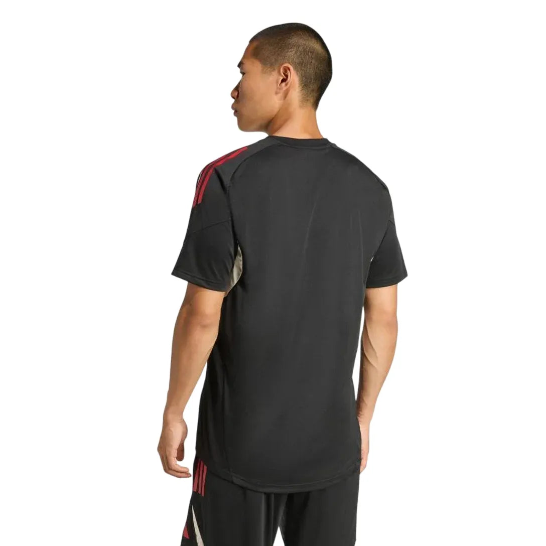 Camisa Liverpool Treino 25/26 - Preta
